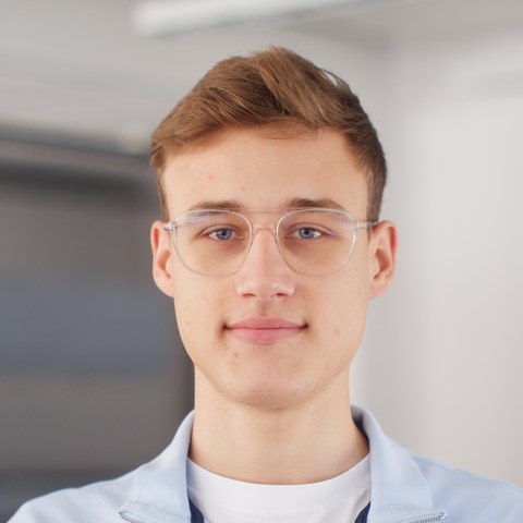 Hugo Lewis Plant, Web Developer and AI Flow Engineer